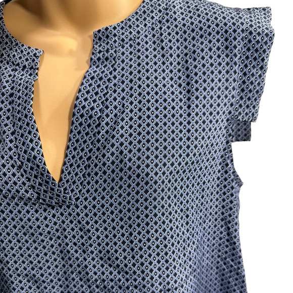 J. Crew Womens Silk Top Blouse Size 8 Cap Sleeves V-Neck Tank Modest Summer Blue - Picture 3 of 11